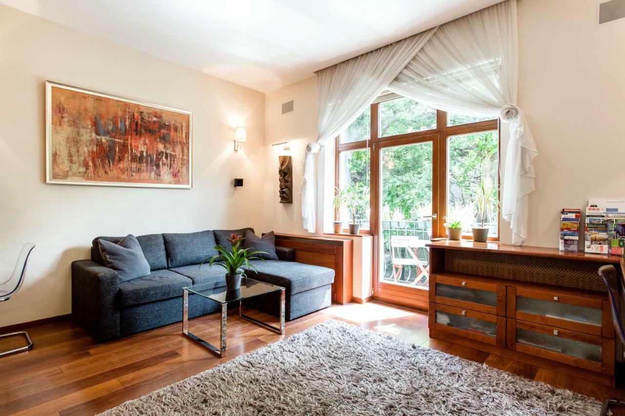 Citypark Design Flat Budapest Bagian luar foto