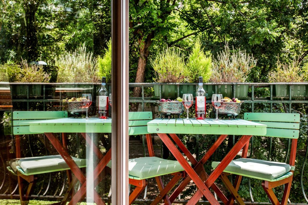 Citypark Design Flat Budapest Bagian luar foto
